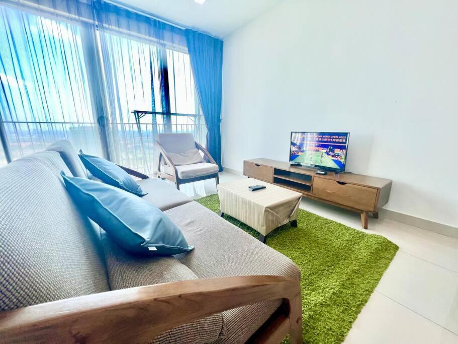 T3 1-10 Pax Trefoil 2Room Setia Alam Cozy Home Wifi Tv Exteriér fotografie